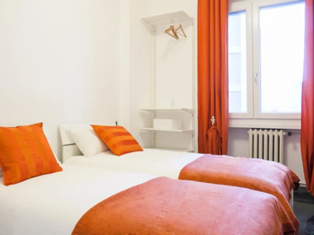 Friendly Rentals Milano City 0*, Mediolan